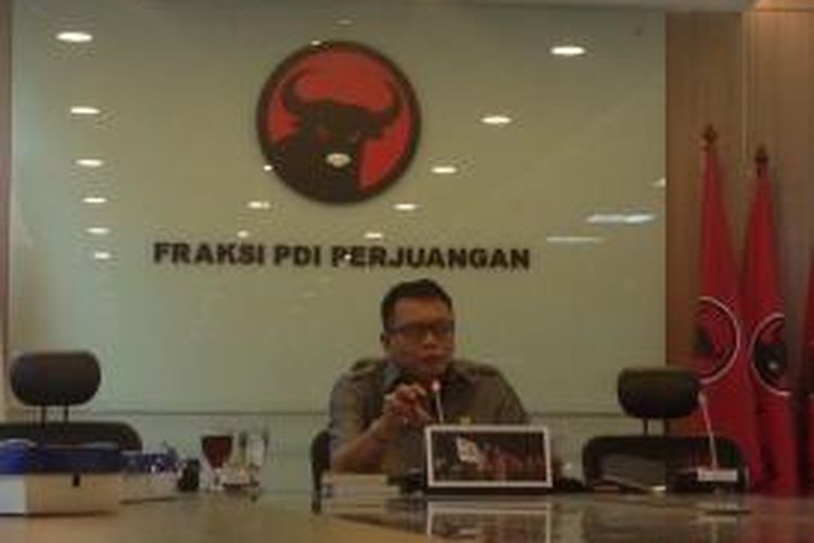 Politisi PDI Perjuangan TB Hasanuddin