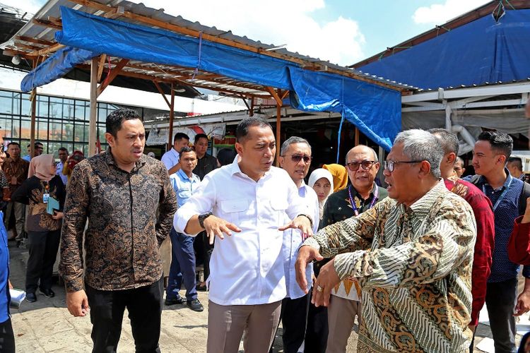 DPRD Surabaya Minta Renovasi Pasar Kembang Tidak Tinggalkan Ikon Kota Pahlawan