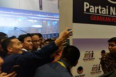 Anies Diserbu Kader Nasdem untuk Selfie