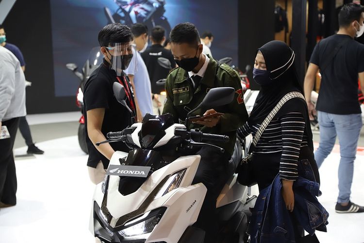 IIMS Hybrid 2022, AHM berhasil mencatatkan penjualan sebanyak 798 unit. 