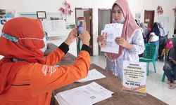 Kemensos Salurkan Rp 7,587 Miliar BST kepada KPM di Flores