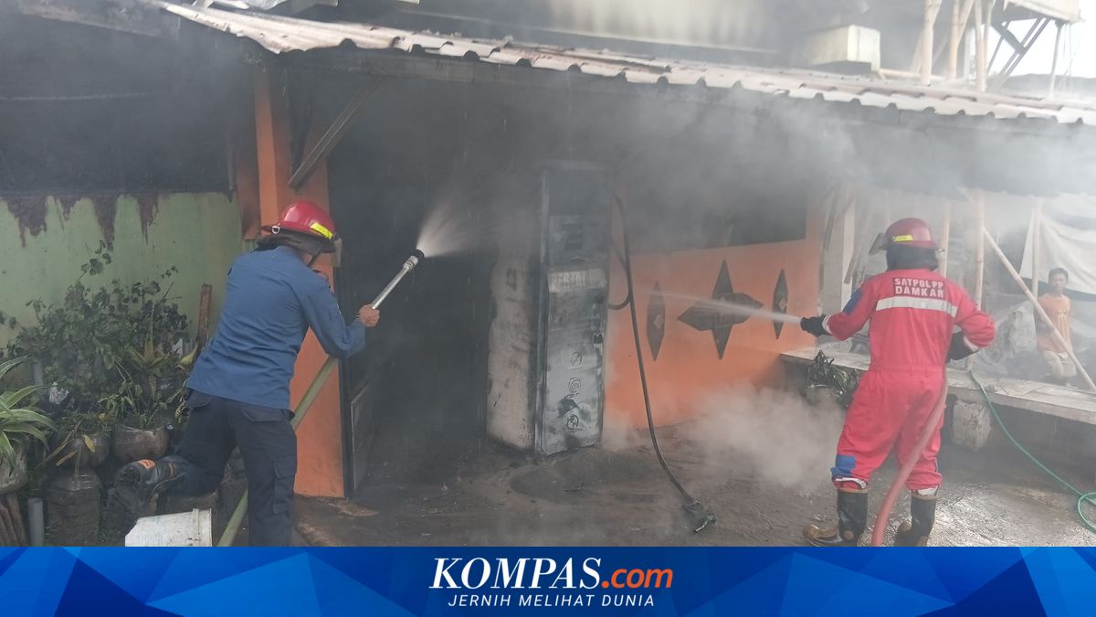 Mesin Pertamini Terbakar, Satu Orang Terluka dan Dua Motor Ludes