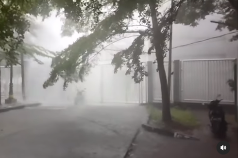 Viral, Video Air Terjun dari Langit Disebut Fenomena Microburst di Bekasi, Ini Penjelasan BMKG