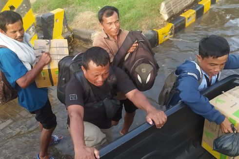 Perjuangan Darwin yang Harus Berjibaku dengan Rob demi Mengejar Kapal ke Kalimantan