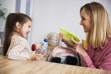 Menu Bekal Sekolah Anak SD yang Simpel dan Praktis Pasti Enak