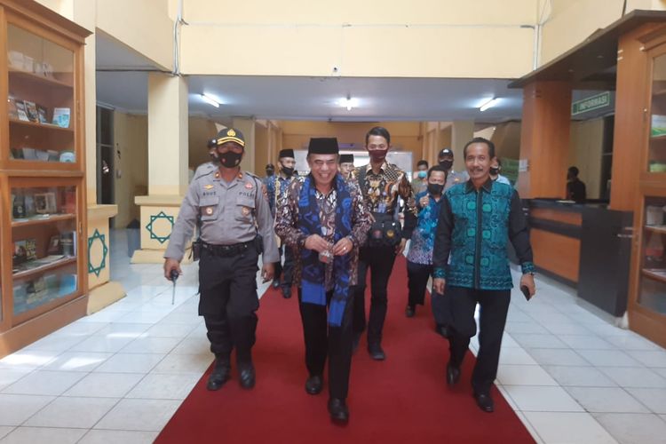 Menteri Agama Fachrul Razi saat mengunjungi UIN SMH Banten