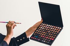 Rekomendasi 5 Eyeshadow Palette Lokal Murah, Mulai Rp 20 Ribuan