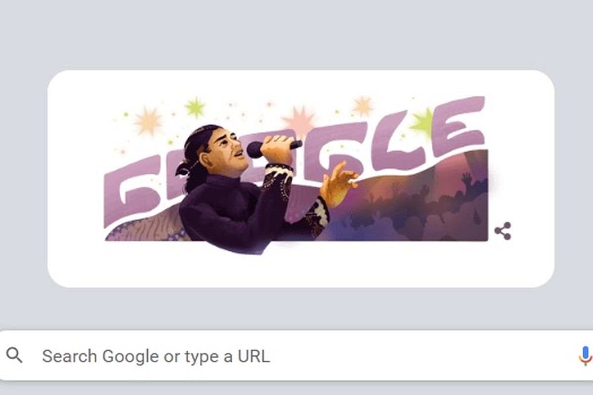 Google hari ini mengenang Didi Kempot lewat Doodle. Tepat hari ini tiga tahun lalu atau 2 Februari 2020, Didi Kempot menerima Billboard Indonesia Lifetime Achievement Award.