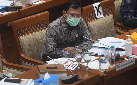 Indonesian Health Minister: ‘We Consult with WHO for Covid-19 Vaccine Purchase’