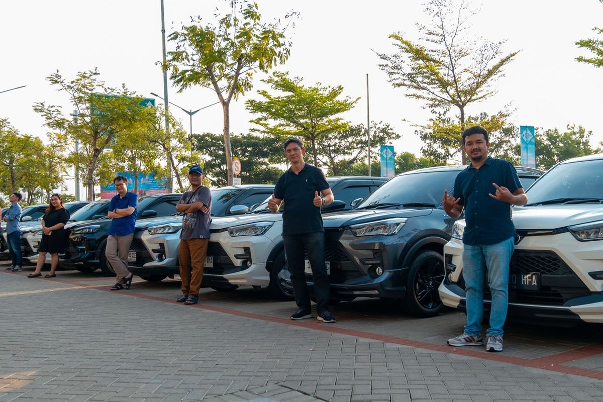 Komunitas Toyota Raize yang tergabung dalam Toyota Raize Indonesia Club (TRIC) 
