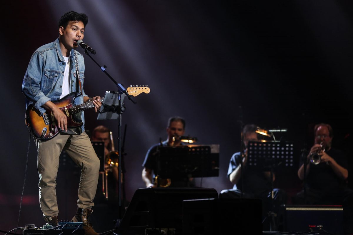 Rendy Pandugo di Java Jazz Festival 2019 yang dihelat di Jakarta International Expo (JIExpo) Kemayoran, Jakarta Pusat, Sabtu (2/3/2019). Pergelaran acara musik Java Jazz Festival 2019 akan digelar sampai 3 Maret mendatang.