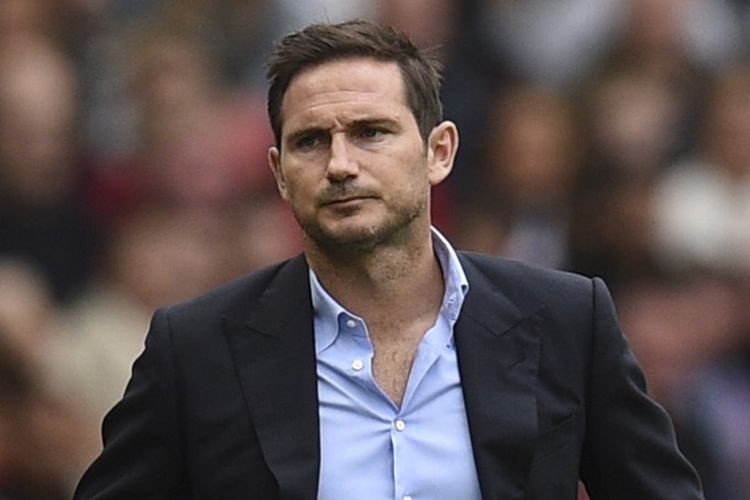 Ekspresi pelatih Frank Lampard pada laga Manchester United vs Chelsea di Stadion Old Trafford dalam lanjutan Liga Inggris, 11 Agustus 2019. 