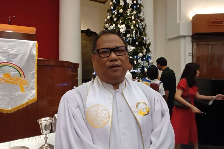 Ketua Majelis Jemaat GPIB Immanuel, Abraham Ruben Persang saat ditemui di GPIB Immanuel, Gambir, Jakarta Pusat, Senin (25/12/2023).
