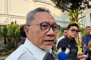 Menko Zulhas: Anggaran Kipas Angin Rp 1,8 T untuk Kopdes Akan Diverifikasi BPK