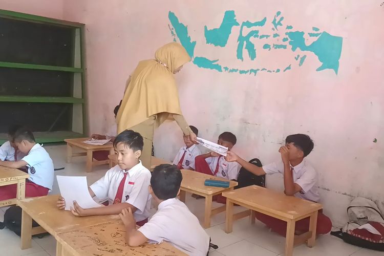SD-SMP di Brebes Kekurangan Siswa, Ada yang Hanya Dapat 3 Murid Baru