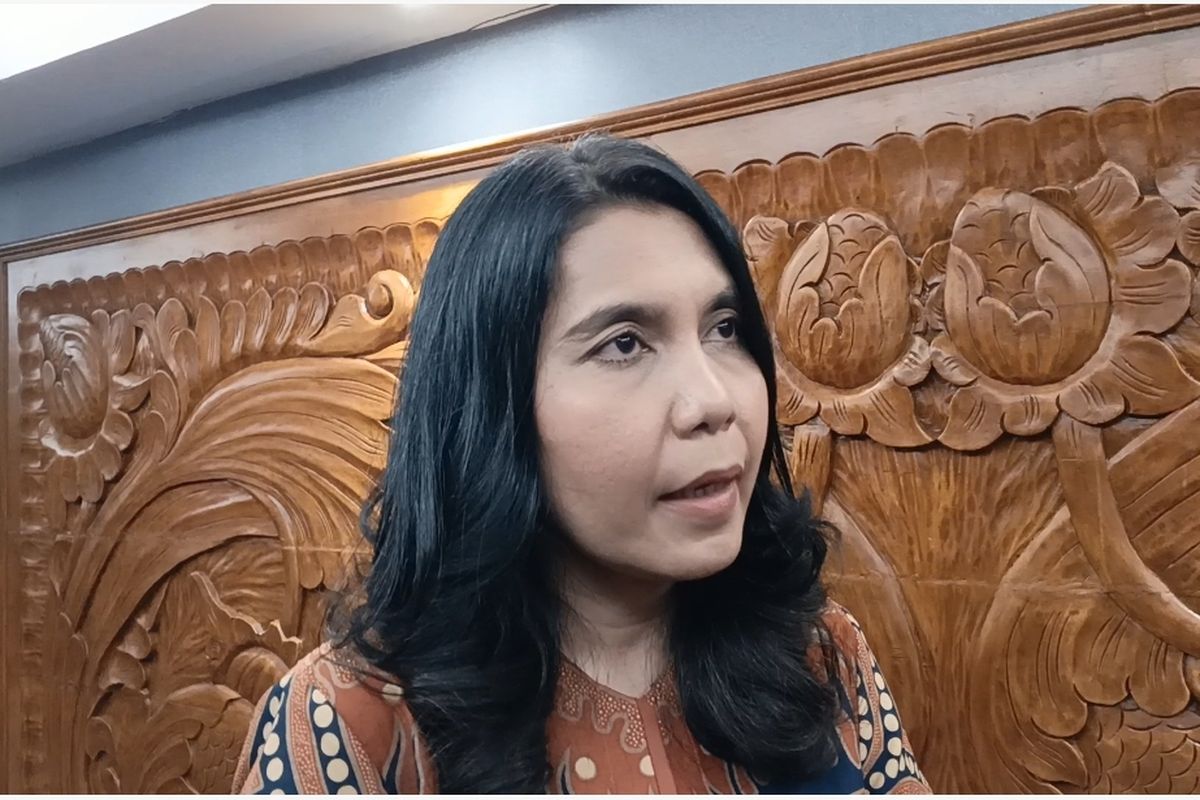 Ketua KPU Medan, Mutia Atiqah saat menghadiri Rapat Persiapan Pelaksanaan PSU Tahun 2024 di Kota Medan di Le Polonia Hotel Medan and Convention, Senin (19/2/2024)