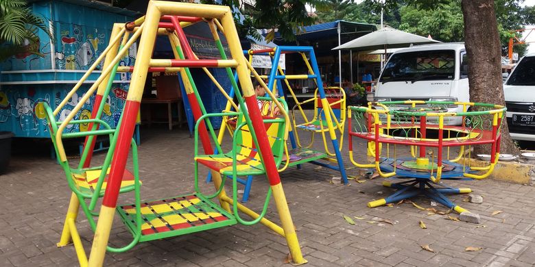 Playground di Batavia Kuliner Pulogebang