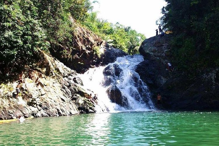 Kolam Peka sering disebut Tiwu Peka di DAS Wae Impor, Lembah Ranggu, Kecamatan Kuwus, Kabupaten Manggarai Barat, Flores, Nusa Tenggara Timur. Foto diambil pada 2014.  