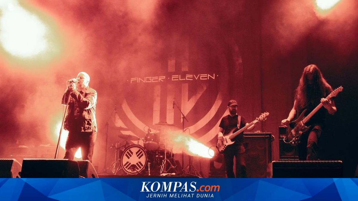 Lirik dan Chord Lagu Costume for A Gutterball – Finger Eleven