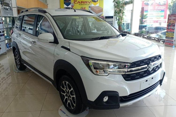 Suzuki XL7 jadi Low SUV baru di Indonesia