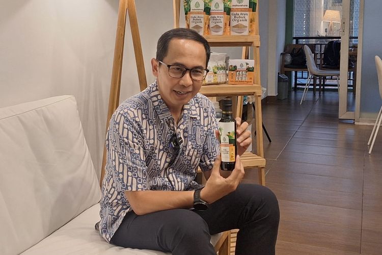 Mahorahora, Jaga Lingkungan dari Pohon Aren dan Tingkatkan Kualitas Hidup Petani