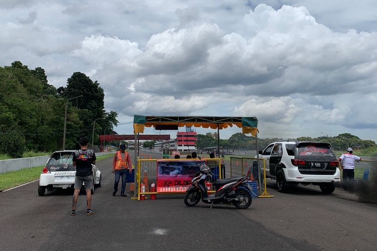 Garis start di acara Sentul Drag Fest (28/11/2021).