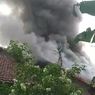 Korslet, Sebuah Rumah di Cirebon Terbakar, Balita Nyaris Celaka