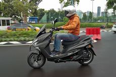 Enggak Harus Sewa, Beli Motor Listrik Polytron Bisa Sekaligus Baterai