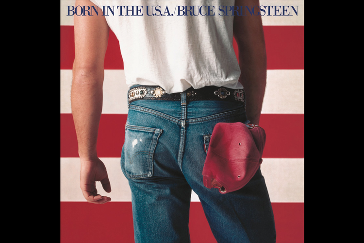 Bruce Springsteen mengenakan celana jins Levis