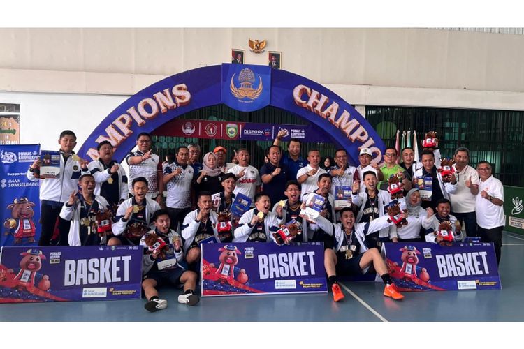 Tim basket Kemenimipas meraih juara pertama ajang Pornas XVII Korpri di Palembang (11/10/2025). 