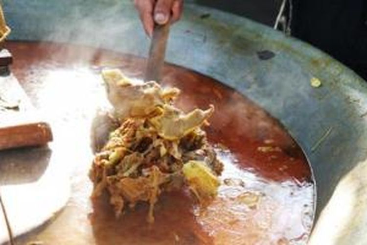 Kari kambing Bilmin di Jalan Cik Di Tiro, Banda Aceh. 