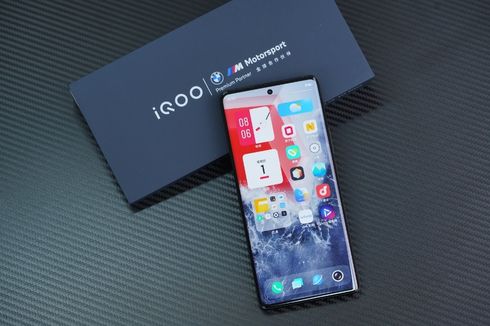 iQoo 10 Pro Meluncur, Smartphone dengan Fast Charging 200 Watt Pertama di Dunia