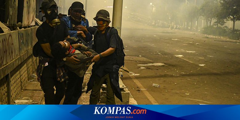 Mengenang Mereka yang Meninggal dalam Aksi #ReformasiDikorupsi