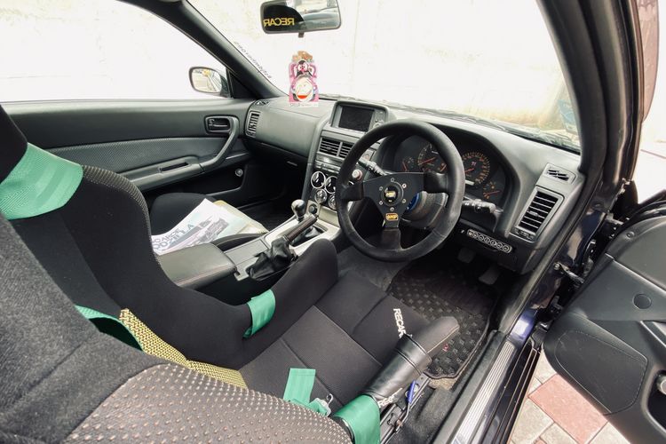 Interior Nissan Skyline GT-R R34 Mine's