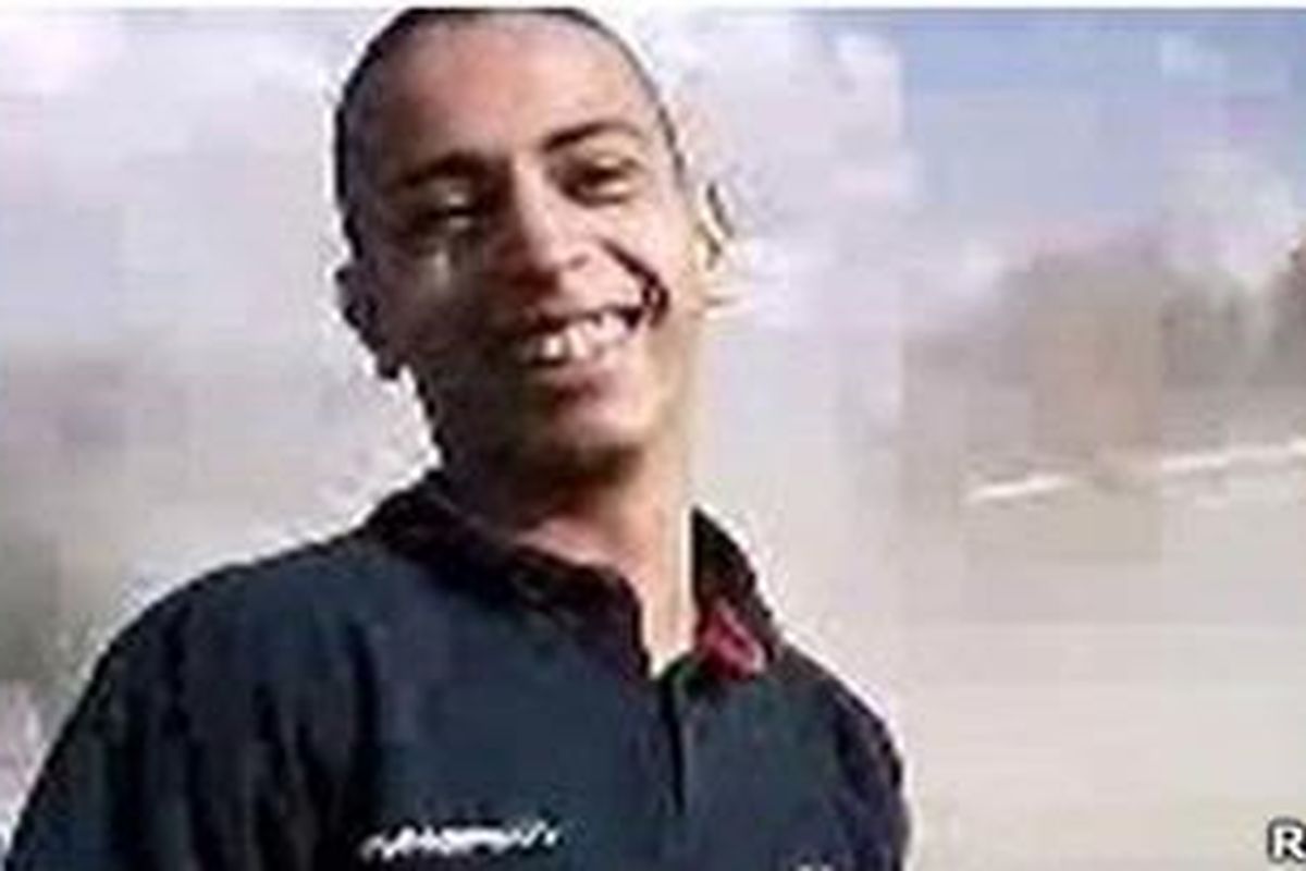 Mohamed Merah tewas setelah ditembak polisi Perancis di apartemennya di Toulouse.