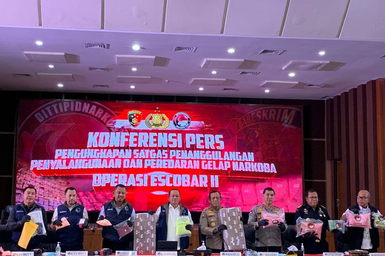 Konferensi pers Satuan Tugas (Satgas) Penanggulangan Narkoba Polri di Gedung Bareskrim, Mabes Polri, Jakarta, Selasa (3/10/2023).