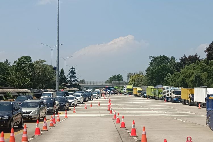 Kondisi Terkini Gerbang Tol Ciawi 2