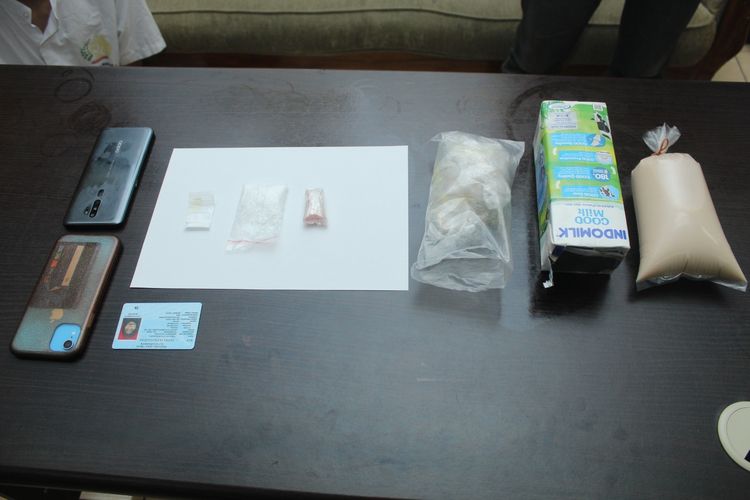 Rutan Kelas I Surabaya Gagalkan Penyelundupan 15 Gram Sabu dalam Kotak Susu