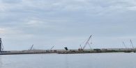 Jeritan Nelayan Usai Munculnya Pagar Beton di Laut Marunda...