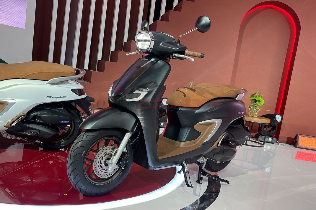 Honda Stylo 160 CBS dan ABS