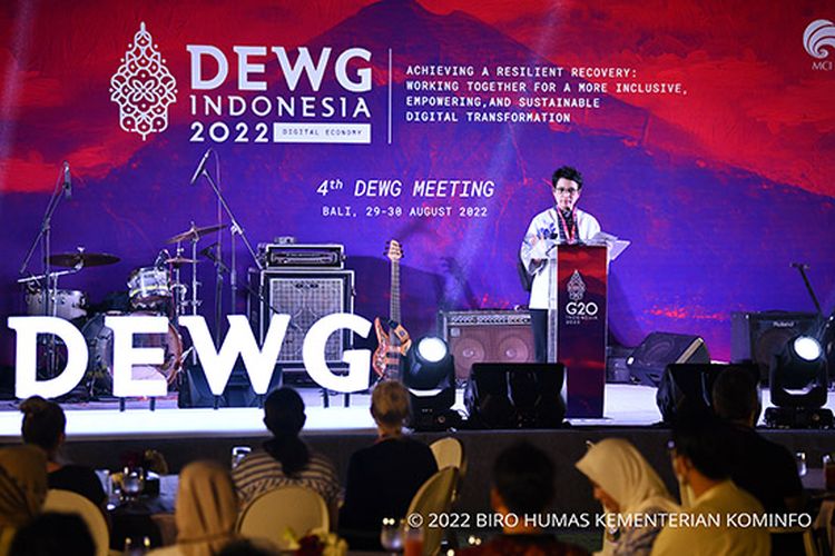 Sekjen Kementerian Komifo Mira Tayyiba dalam Welcome Dinner DEWG G20 di Unity Garden Mulia Resort Nusa Dua, Badung, Bali, Minggu (28/08/2022). 