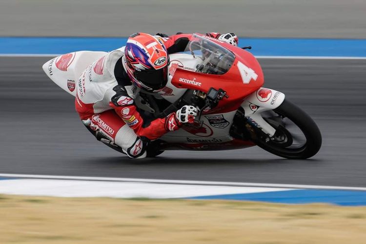  race 1 ajang Asia Talent Cup seri ke-2 di Buriram, Thailand, yang diikuti pebalap muda binaan AHM