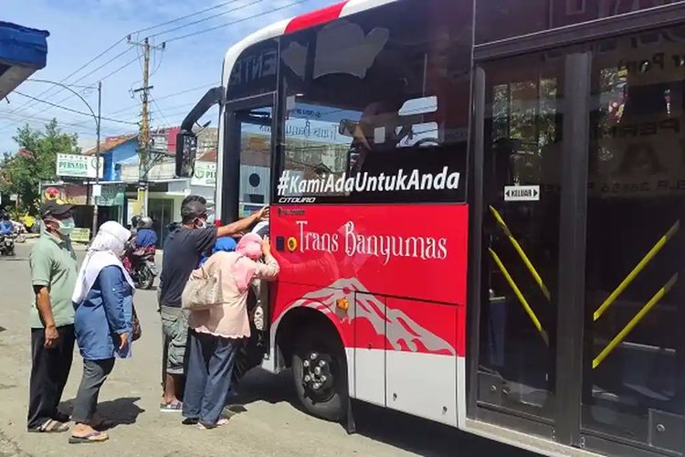 Trans Banyumas Terancam Berhenti, Tarif Berpotensi Naik dan Bodi Bus Jadi Media Iklan untuk Bertahan