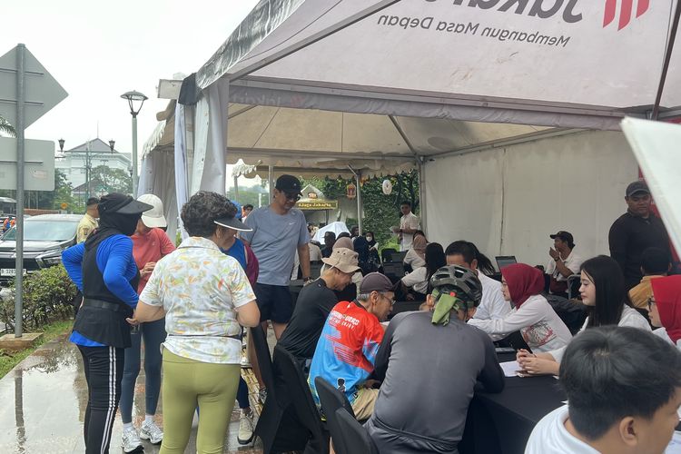 Pendaftaran Kartu Gratis Transjakarta Dibuka Hari Ini di CFD Jakarta, Kuota Terbatas