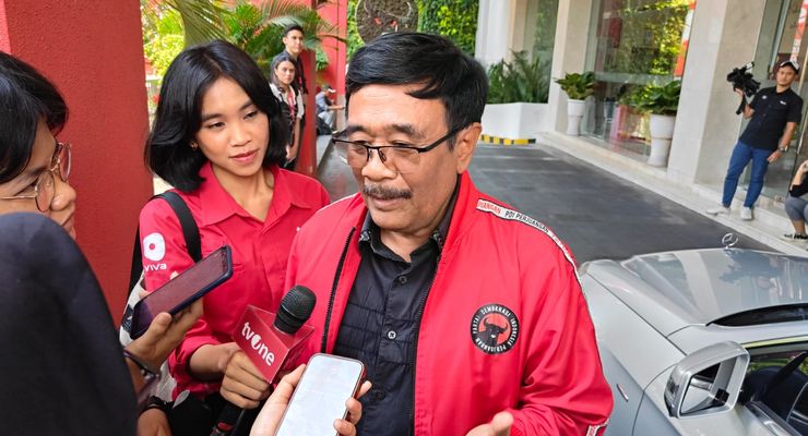 Djarot Sebut Jokowi Tak Akan Hadir di HUT PDI-P meski Dapat Undangan