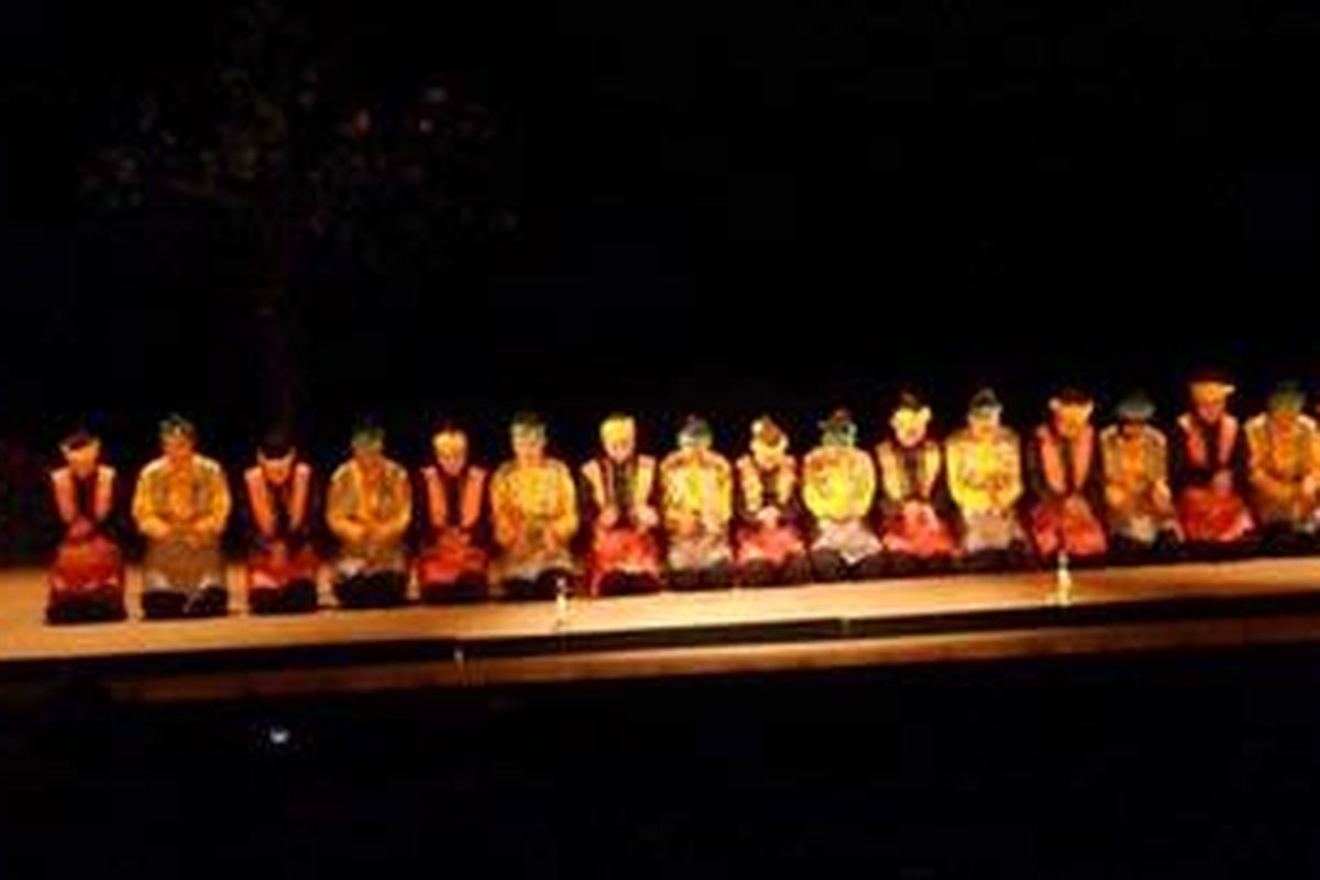 Penampilan Tari Saman di acara Indonesia Week 2010 di Ritsumeikan Asia Pacific University (APU), Jepang, pada 2010 lalu.  