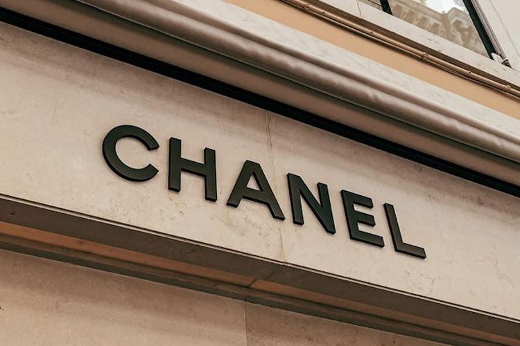 Bukan Beli, Dior dan Chanel Justru Banyak Disewa Jelang Lebaran