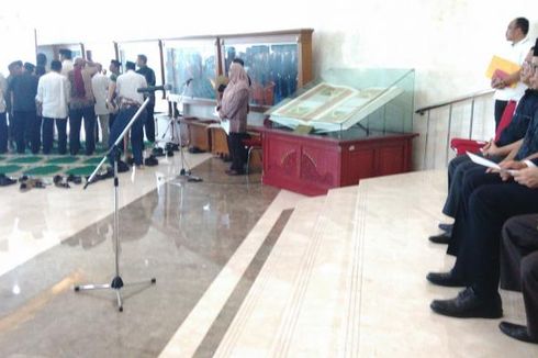 Ahok dan Wiranto Hadiri Pelepasan Jenazah Anggota DPRD