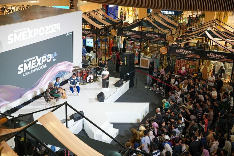 Hingga hari terakhir, Pertamina SMEXPO 2024 di Mal Kota Kasablanka, Jakarta, dipadati pengunjung untuk berbelanja produk-produk UMKM berkualitas. Mereka mengikuti beragam acara, seperti workshop dan talkshow tentang peluang usaha.