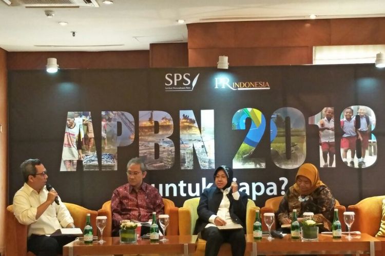 Acara diskusi terkait Anggaran Pendapatan dan Belanja Negara (APBN) 2018 di Financial Club CIMB Niaga, Jakarta, Senin (4/12/2017).